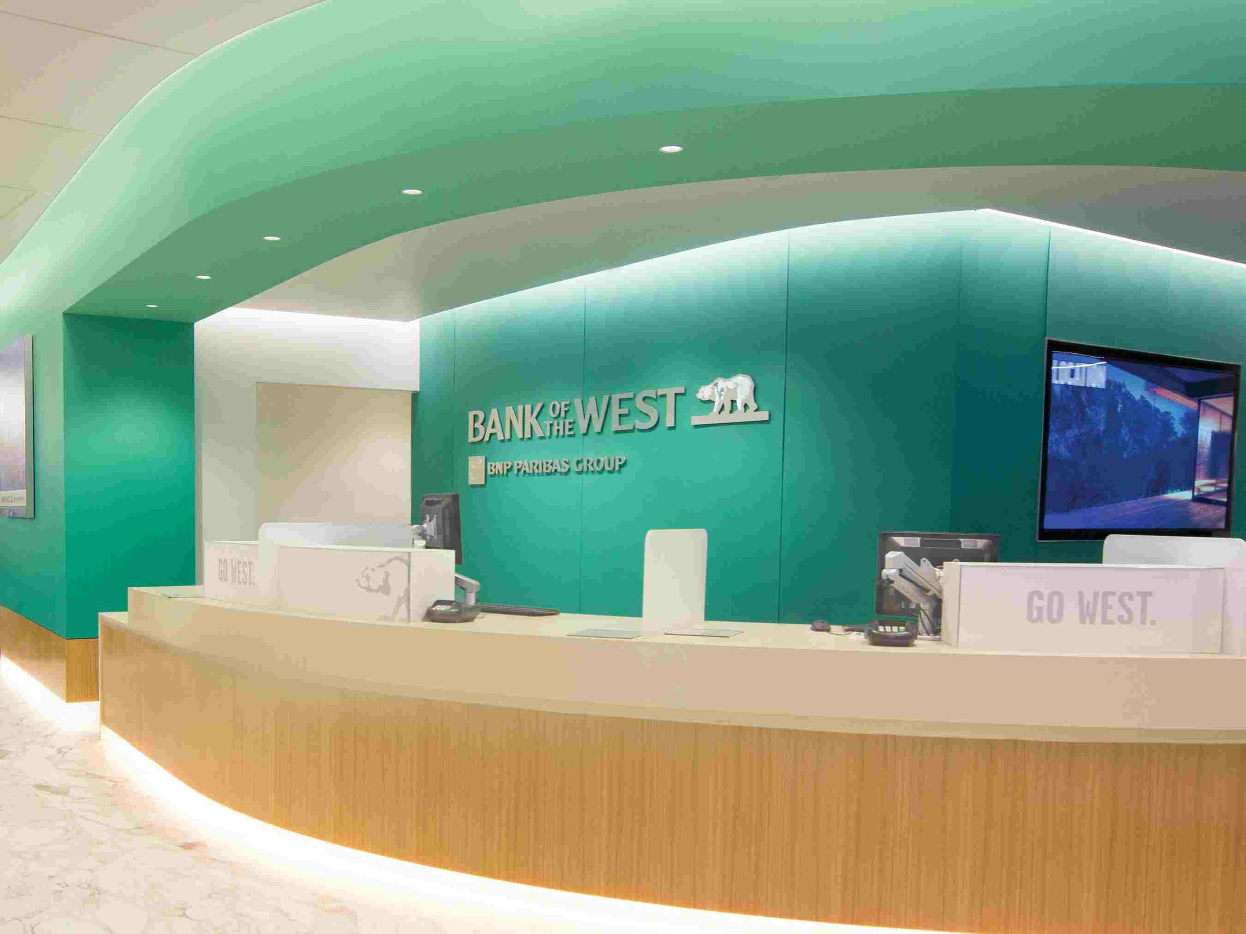 bank-of-the-west-team-lewis-asia